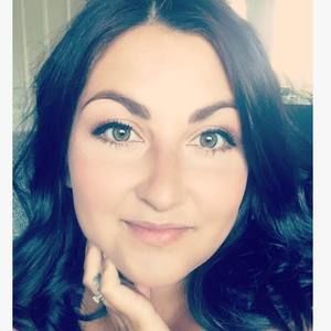 Meet your Posher, Carlyn